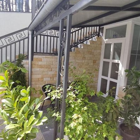 Stil Park Apartmani Vrnjacka Banja Exterior photo