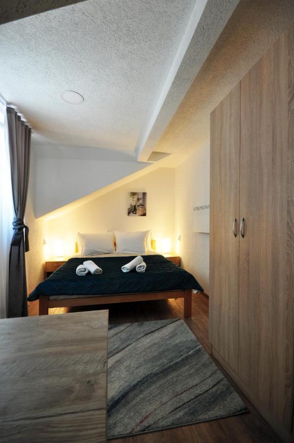 Stil Park Apartmani Vrnjacka Banja Exterior photo