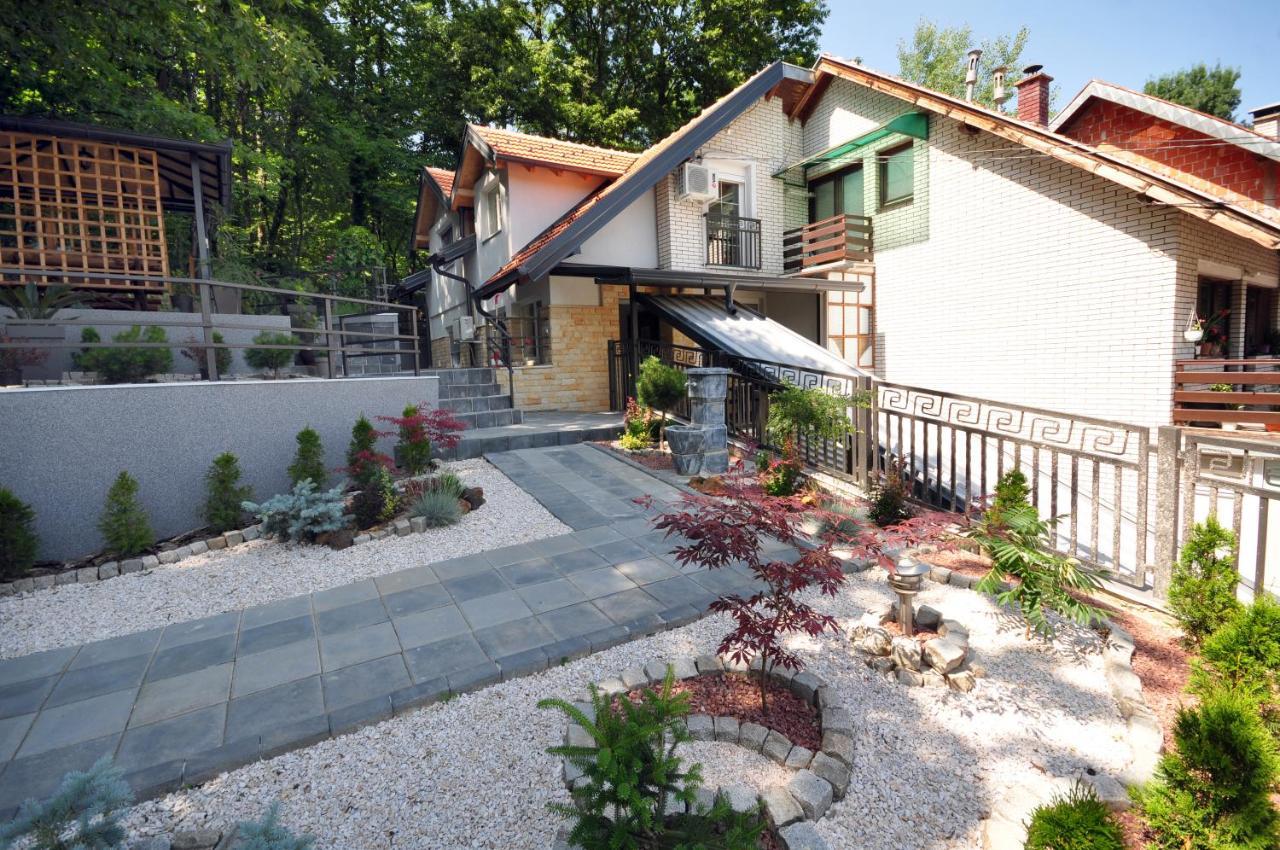 Stil Park Apartmani Vrnjacka Banja Exterior photo