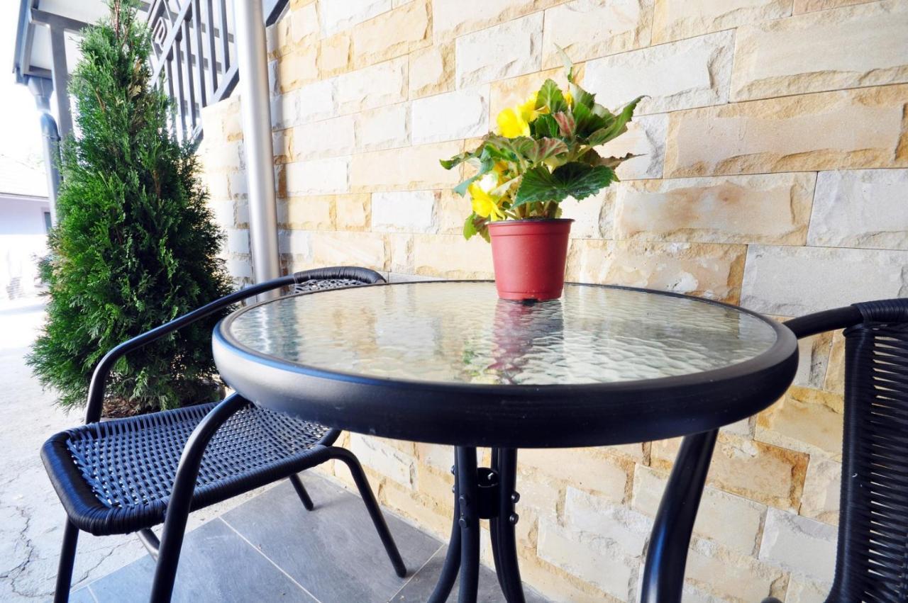 Stil Park Apartmani Vrnjacka Banja Exterior photo