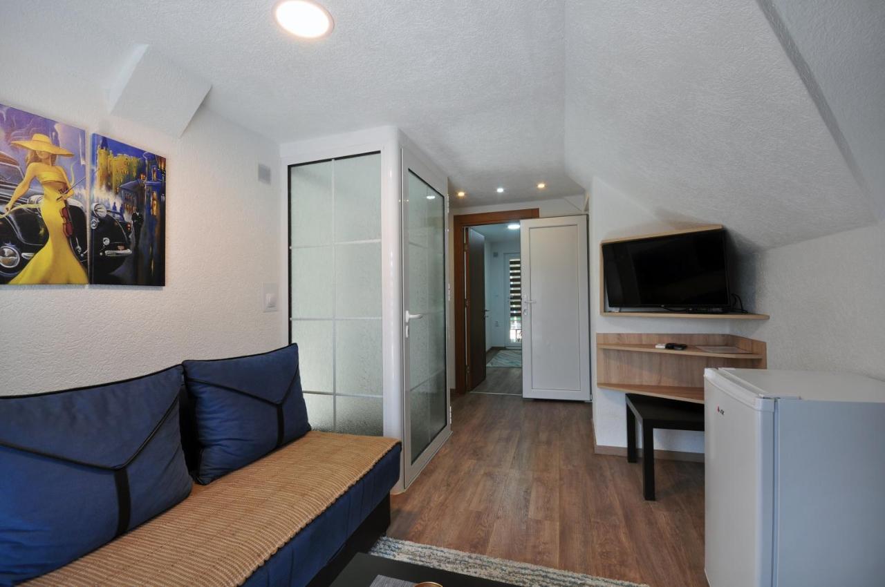 Stil Park Apartmani Vrnjacka Banja Exterior photo